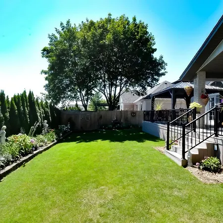 Graystone Bed & Breakfast-2